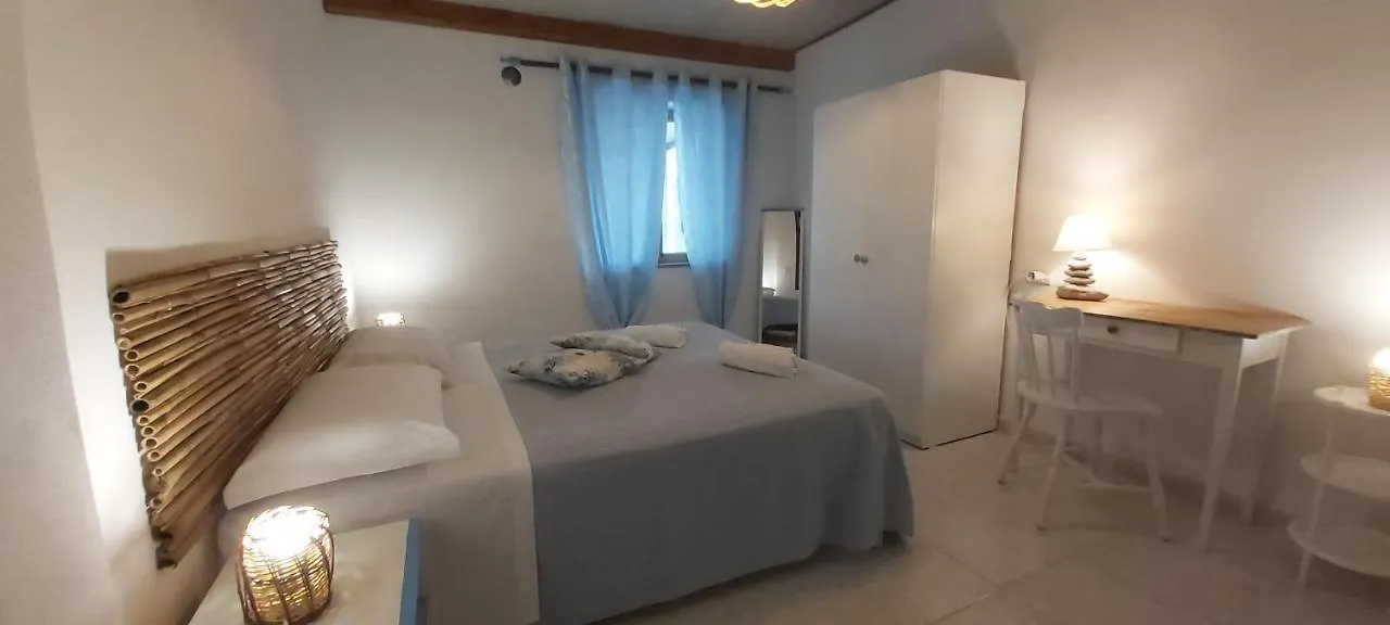 Casa Tra Cielo E Mare Bed & Breakfast Lipari  Italy