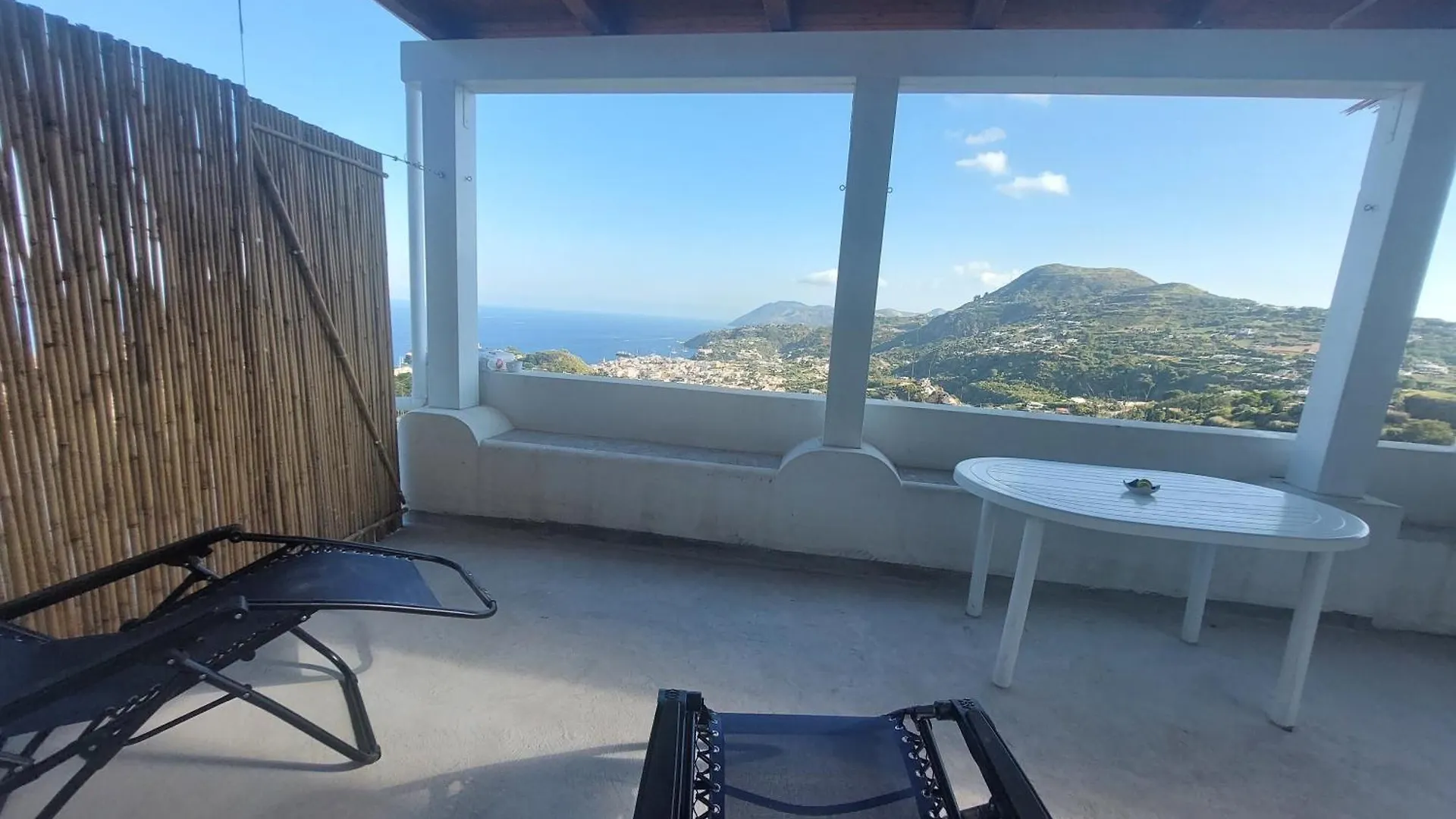 Casa Tra Cielo E Mare Bed & Breakfast Lipari  Lipari (Isola Lipari)