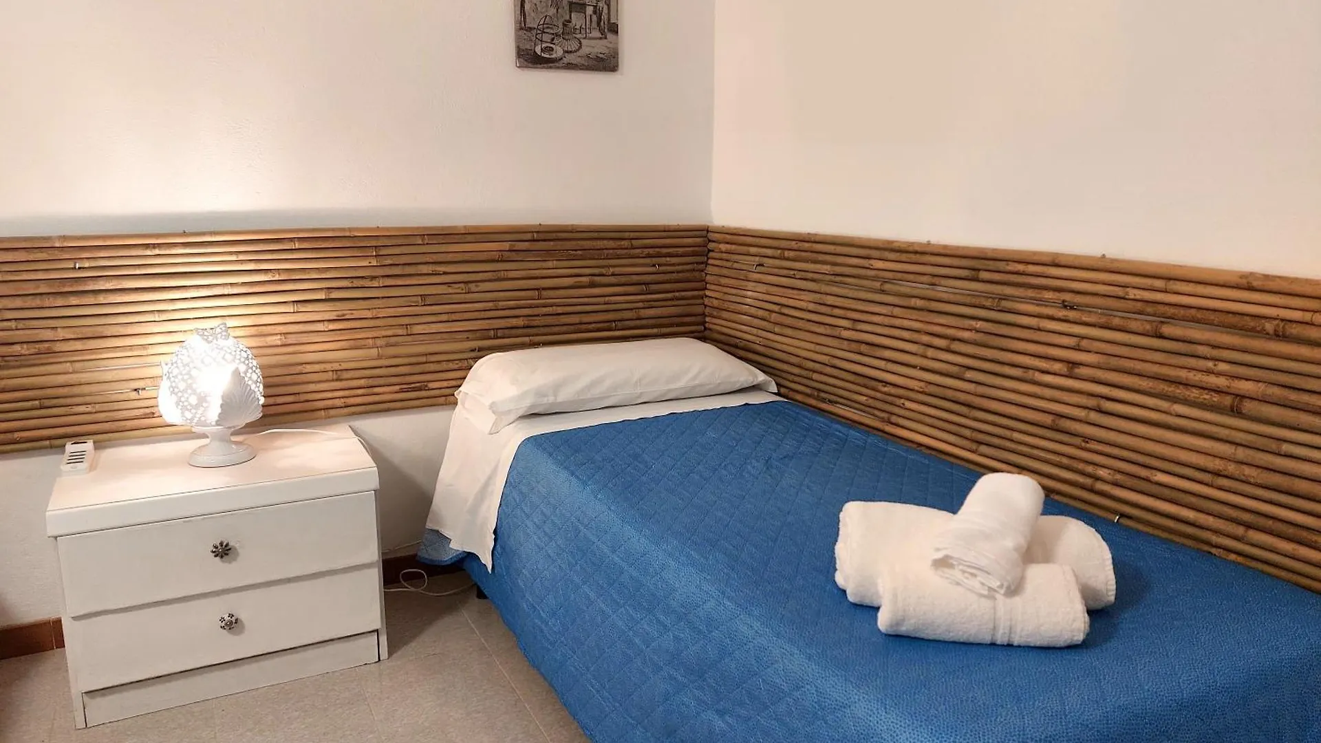 Casa Tra Cielo E Mare Bed & Breakfast Lipari  Italy