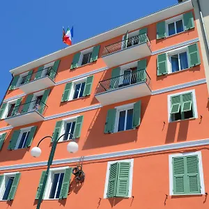 https://hotel-san-pietro-chiavari.hotelitalianriviera.com