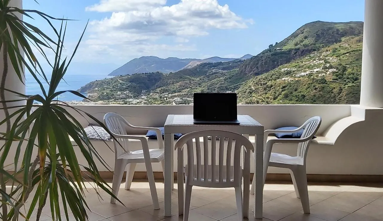 Bed and Breakfast Casa Tra Cielo E Mare Città di Lipari 0*,