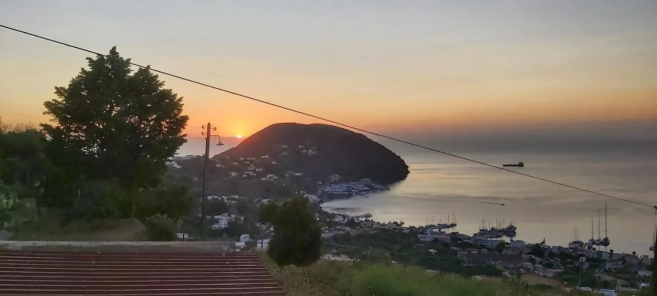 Bed & Breakfast Bed and Breakfast Casa Tra Cielo E Mare Città di Lipari Italia