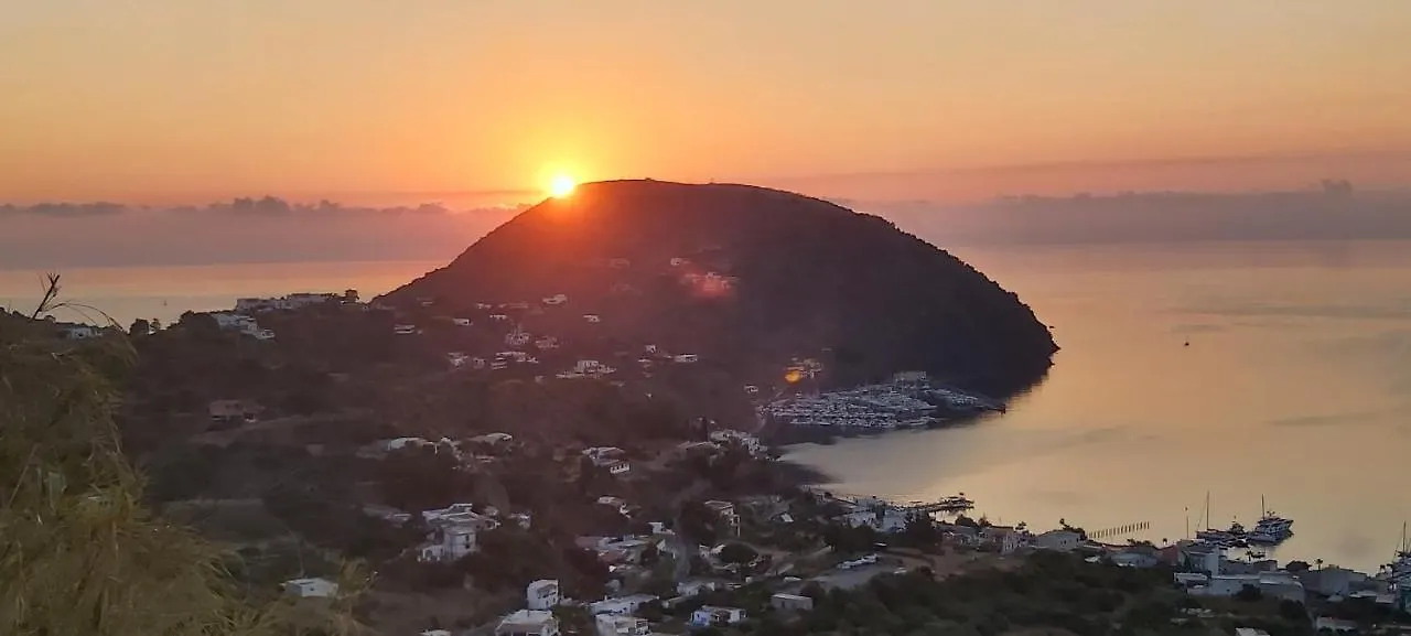 Casa Tra Cielo E Mare Bed & Breakfast Lipari  Lipari (Isola Lipari)